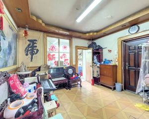 车站北里 3室1厅 98.47平 户型方正前后带双阳台采光好