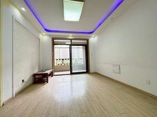 星尚湾 三居室带装修 小区中心位置 看中可议价 有钥匙