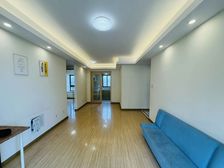 佳兆业刚需3室,户型南北通透,格局非常好,没有浪费空间,急售