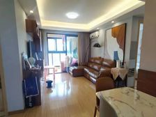 二次装修,房东全送,景观楼层次顶楼,房东置换新房已看好