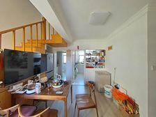 妙栏小区 52.54平使用面积80平阁楼精装拎包入住 川沙站