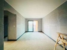 中央公园 正三房 可大刀 业主急售 朝中庭 安静采光好