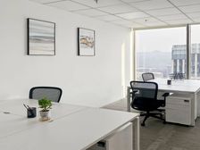 雷格斯国际品牌 新新广场20人团队办公 专业商务环境