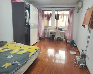 10号线17号线潘家园华威西里朝南一居室,急售