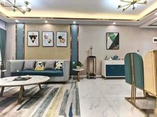 东方海岸,精装修南北通透两居室,急售49万,赠送全套家电家具