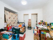 双朝南带院 地铁口五百米 商圈旁 户型正 一梯队