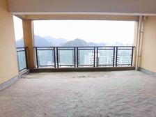 北京路银海元隆万科旁黔灵公园门口大平层259平毛坯4室景观房