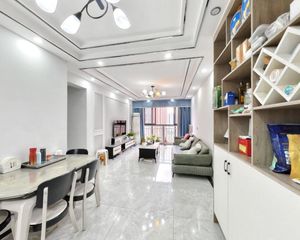 中铁奥维尔二期 3室2厅 东南