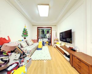 帘官公所街46号 2室1厅 77.32平