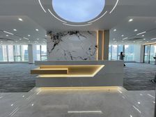 楼下地铁口 全新精装 面积大小都有 高利用率 实图含税可季付