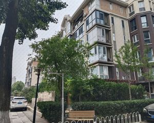 推荐好房 高米店 翡翠城五期 南北 前后花园 双卫 大三居