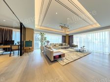 《中大国际九号》《自住装修大平层》《圈层可靠》诚意卖,方便看