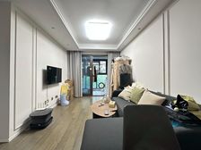 海玥金茂悦 商业配套齐全 车位充足 有电梯 次新小区