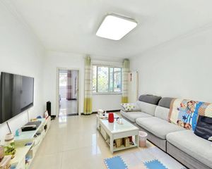 新安里 2室1厅 84.61平