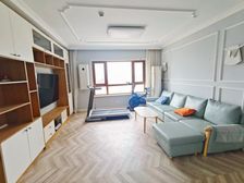 首地首城|精装修三室|随时看房|大明厅