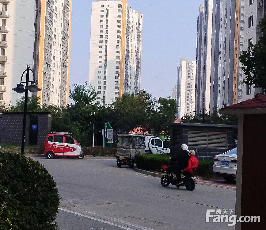 小区相关图