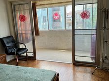 花园四村 空 俩朝南大房间 还有大车库朝南 精装修保养好