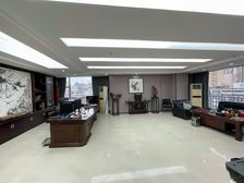 整层850平,也可分租450平,楼下就是地铁口,金悦大夏旁