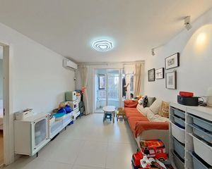 科技园区北京方向 双地铁 全南两居 仅契税 精装修落地窗阳台