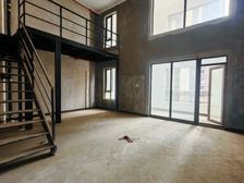 梅 一 正地铁口 独梯独户 复试毛胚 次新小区 西雅双