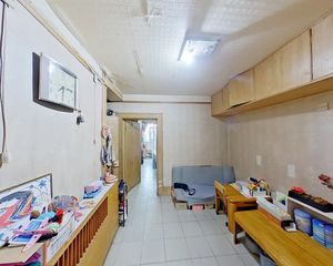 帅府园 正规两居室 中间楼层 采光好
