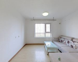 红山郡 3室1厅 84.86平
