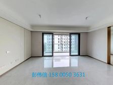 业主置换郊区别墅 降.价60万出售 带车位 近地铁