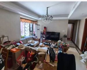 急125万跃层仅契税近地铁可按揭!龙湖三千城20