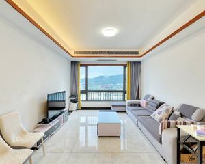 中海名钻花园 3室2厅 127.35平