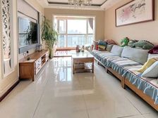 云报华府3室1厅西南