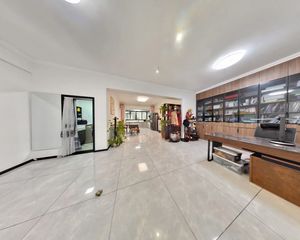 斌升街8号 户型方正,住家方便舒适,近宽窄巷子