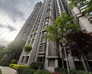 好房推荐 朝阳公园 东风苑 小区新 近地铁 高绿化 七折上拍