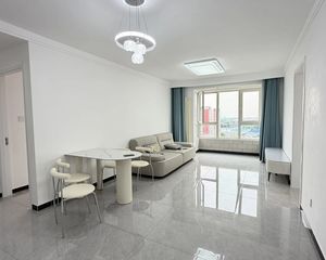 通州马驹桥精装三居 满五南向高层 总价249万