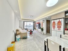 2023年次新小区.全新自装.拎包入住。诚心卖