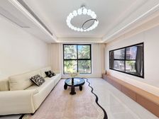 精装修三房拎包入住,配套齐全,适合住家