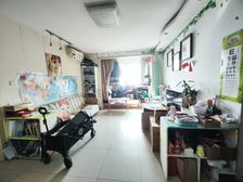 电梯房 集中供暖 交通便利 中间好楼层 商品房 朝南