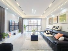 60多万买精装4房南北通透双阳台即买即入住