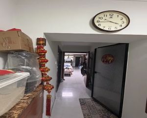 丰台和义东里南北通透两居 满五低总价 一层带院