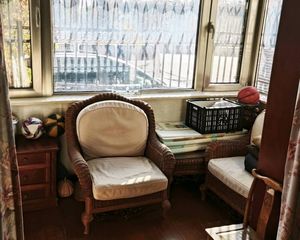 芍药居2号院东南向两居 满五 单价4.4万起