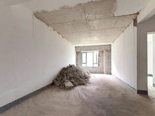 金地保利褐石公馆 叠墅买一层送三层 带 送100平院子
