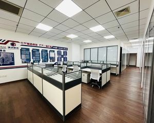 公司自持房 业主直售 硅谷亮城出售239.2平 西南向