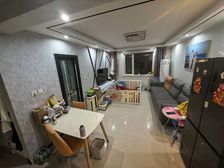 新上!天籁新城 自住精装修 南北 不临街 房龄新 明厨明卫