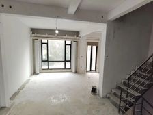 免个税+康桥地铁口+绿地上河院联排别墅+毛坯房+急卖好谈