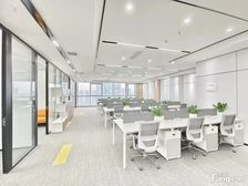 理工大商圈!电梯口接待现房丨双面采光6隔间40工位丨高区视野