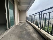 上城骏园8米大阳台,门口丰雅紫茶,小区中间位置两梯两户一字楼