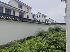 常熟虞山南路562平毛坯大宅 满二6室5厅南朝向