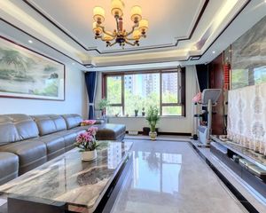 北京城建胜茂傲山 4室2厅 174.85平 325万