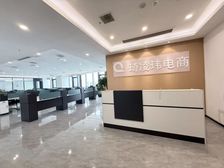 北辰光谷里600平直播间10个房间大厅可坐40人