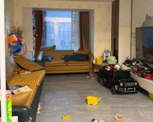 二手房0中介费资产处置收1%(8楼套三双卫雪效好)