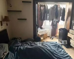 朝阳永安里中街南北通透精装一居 满五